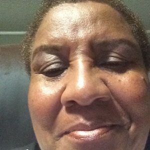 Meet your Posher, Debra